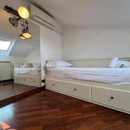 Casa Del Pozzo, 90 Mq, 2b 1b, Cozy Top-floor Ligurian Stay, No Lift, Steps From The Sea شقة