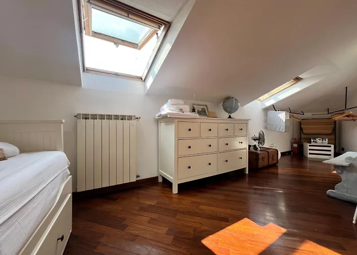 Апартаменты Casa Del Pozzo, 90 Mq, 2b 1b, Cozy Top-floor Ligurian Stay, No Lift, Steps From The Sea