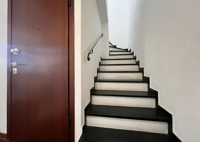 Casa Del Pozzo, 90 Mq, 2b 1b, Cozy Top-floor Ligurian Stay, No Lift, Steps From The Sea