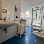 Apartment Casa Del Pozzo, 90 Mq, 2b 1b, Cozy Top-floor Ligurian Stay, No Lift, Steps From The Sea
