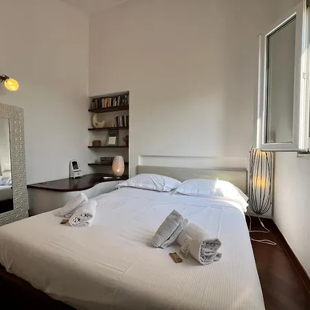 Appartement Casa Del Pozzo, 90 Mq, 2b 1b, Cozy Top-floor Ligurian Stay, No Lift, Steps From The Sea