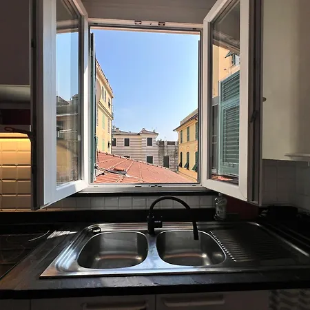 Apartament Casa Del Pozzo, 90 Mq, 2b 1b, Cozy Top-floor Ligurian Stay, No Lift, Steps From The Sea *