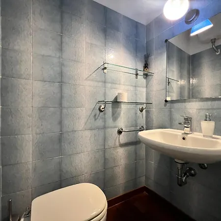 Appartement Casa Del Pozzo, 90 Mq, 2b 1b, Cozy Top-floor Ligurian Stay, No Lift, Steps From The Sea Rapallo