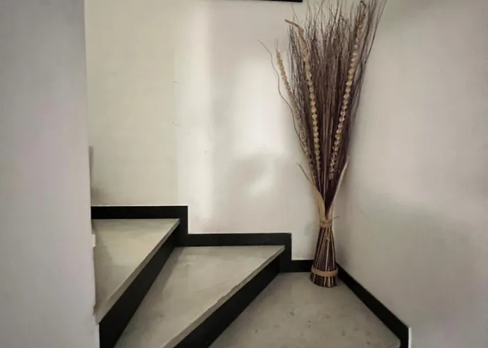 Appartamento Casa Del Pozzo, 90 Mq, 2b 1b, Cozy Top-floor Ligurian Stay, No Lift, Steps From The Sea Rapallo