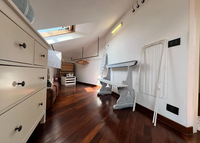 Casa Del Pozzo, 90 Mq, 2b 1b, Cozy Top-floor Ligurian Stay, No Lift, Steps From The Sea Appartamento